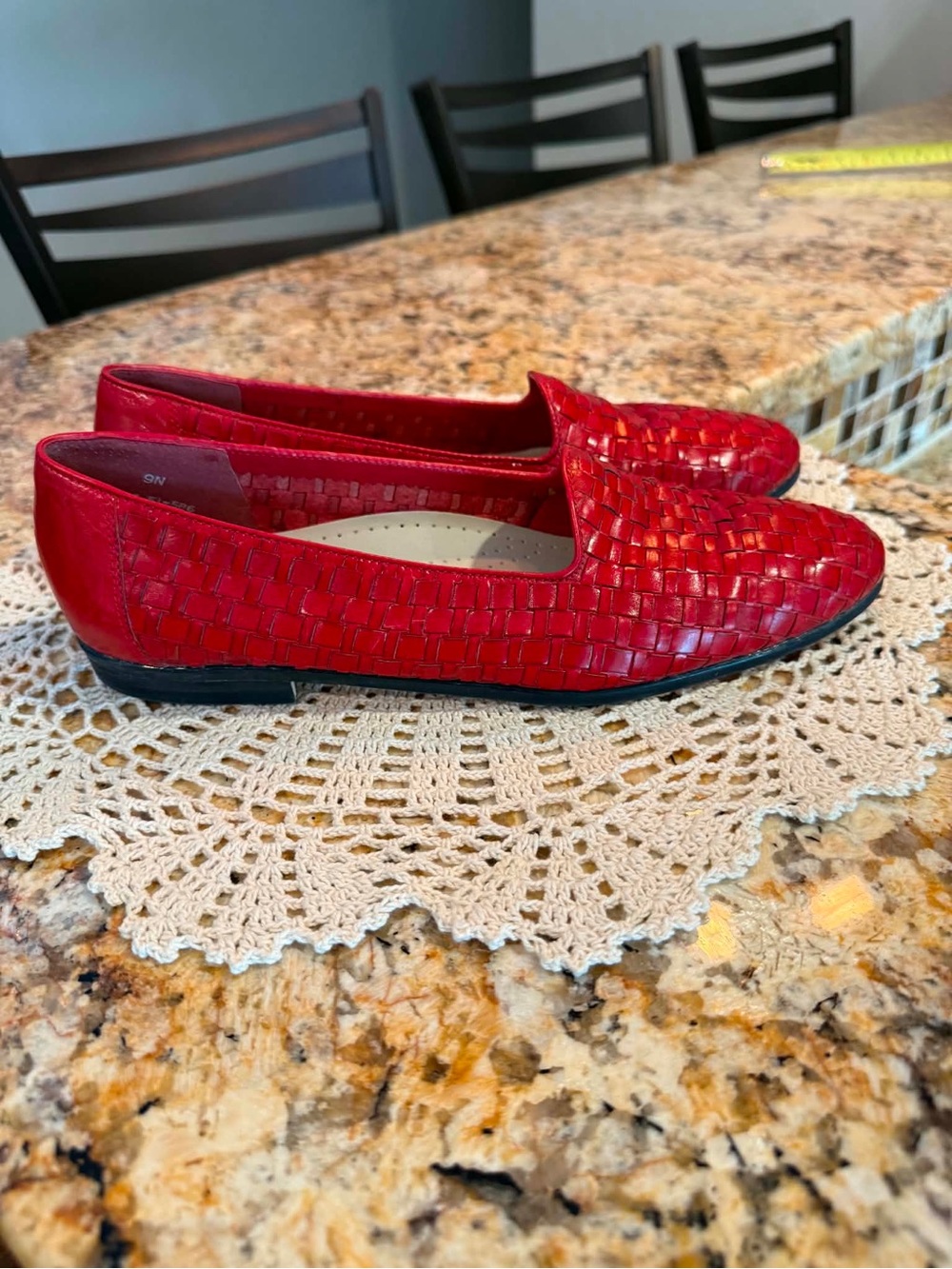 Trotters Red Woven Leather Women's Loafers Size 9N